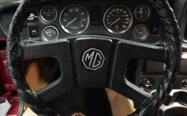 MG-MGB-1978-Convertible-33