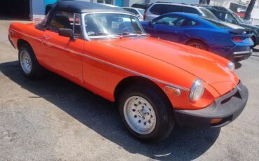 MG-MGB-1978-Convertible-6
