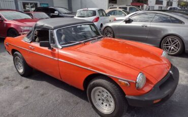 MG-MGB-1978-Convertible-7