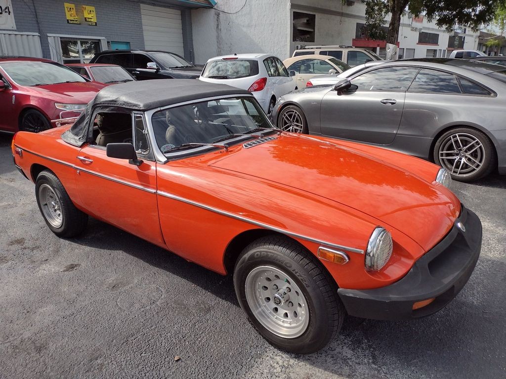 MG-MGB-1978-Convertible-7