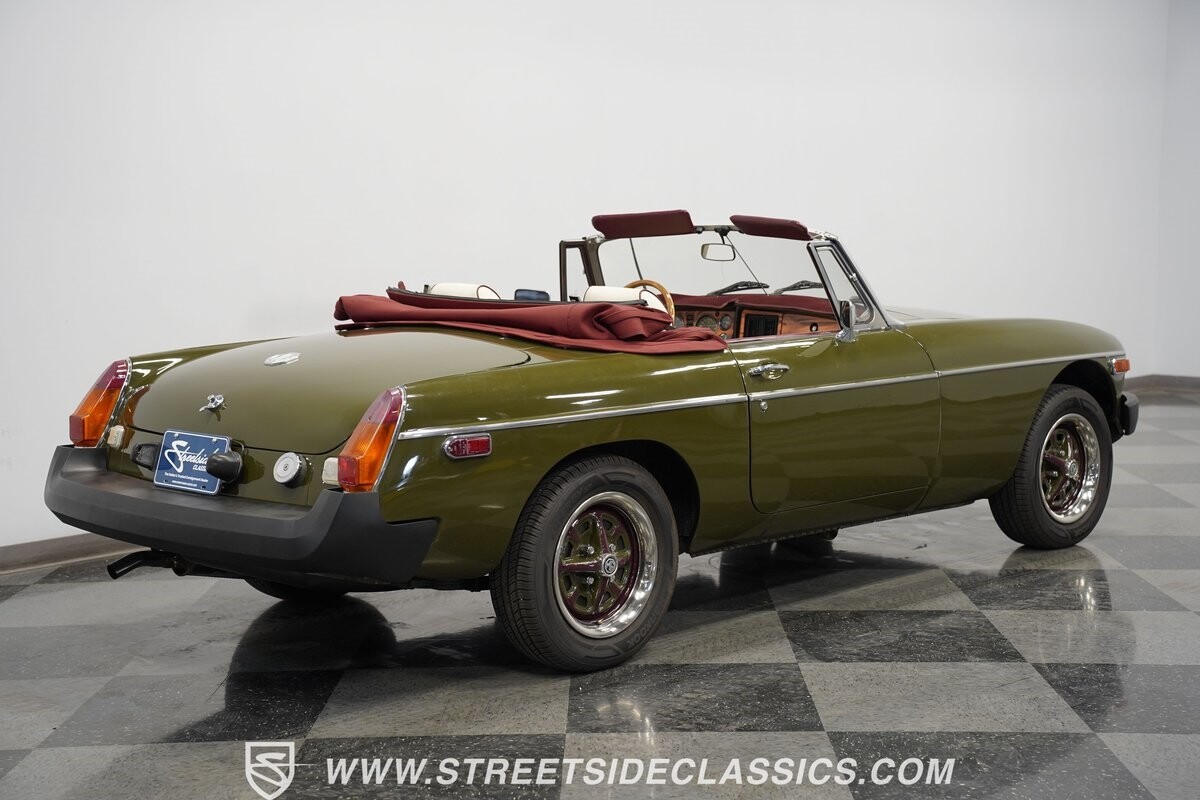 MG-MGB-1979-Convertible-13
