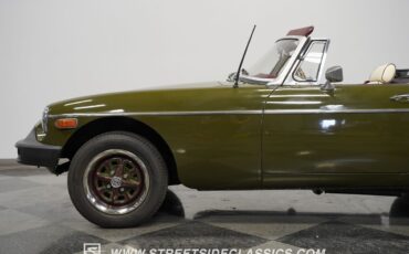 MG-MGB-1979-Convertible-23