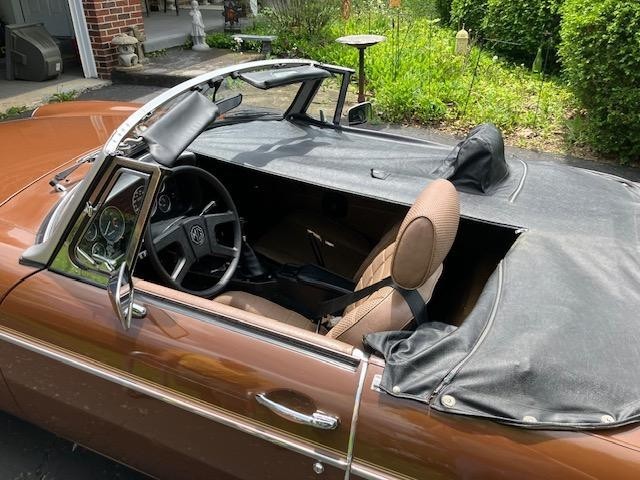 MG-MGB-1980-Convertible-1
