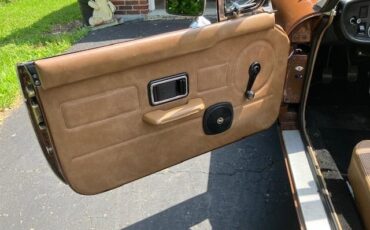 MG-MGB-1980-Convertible-10