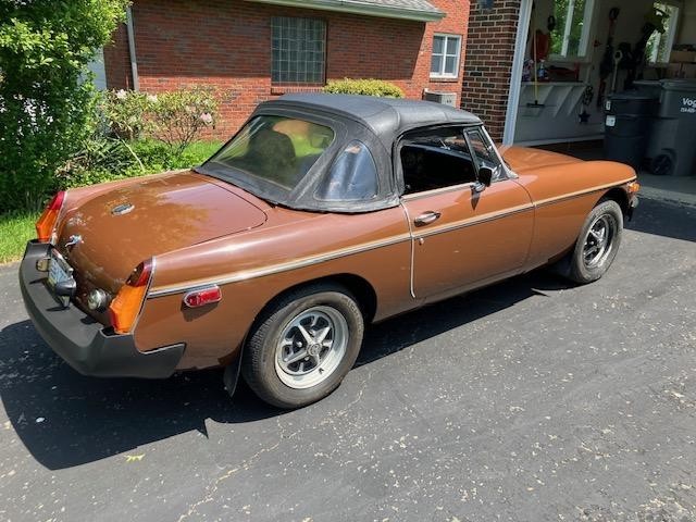 MG-MGB-1980-Convertible-17