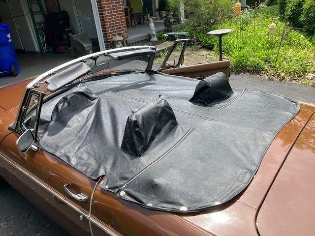 MG-MGB-1980-Convertible-2