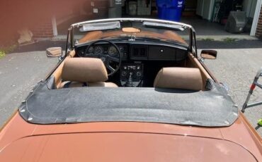 MG-MGB-1980-Convertible-4