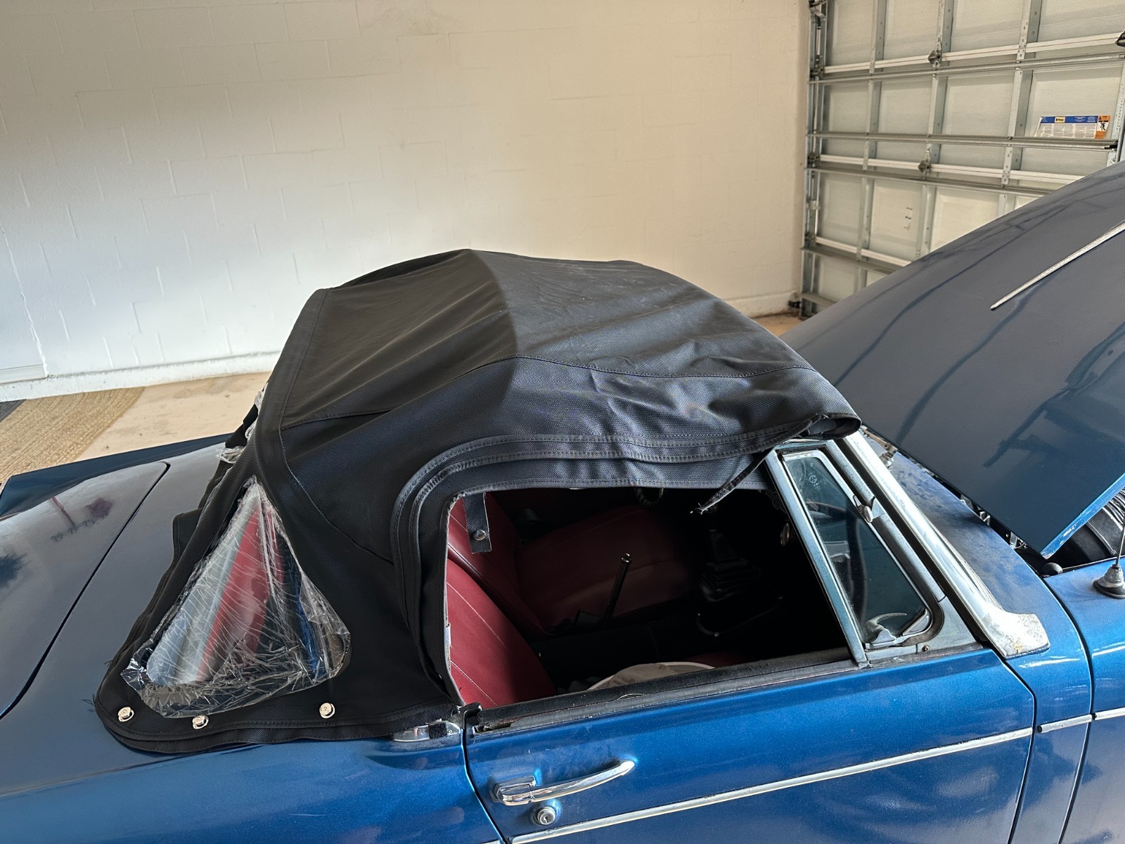 MG-Midget-1966-Convertible-16