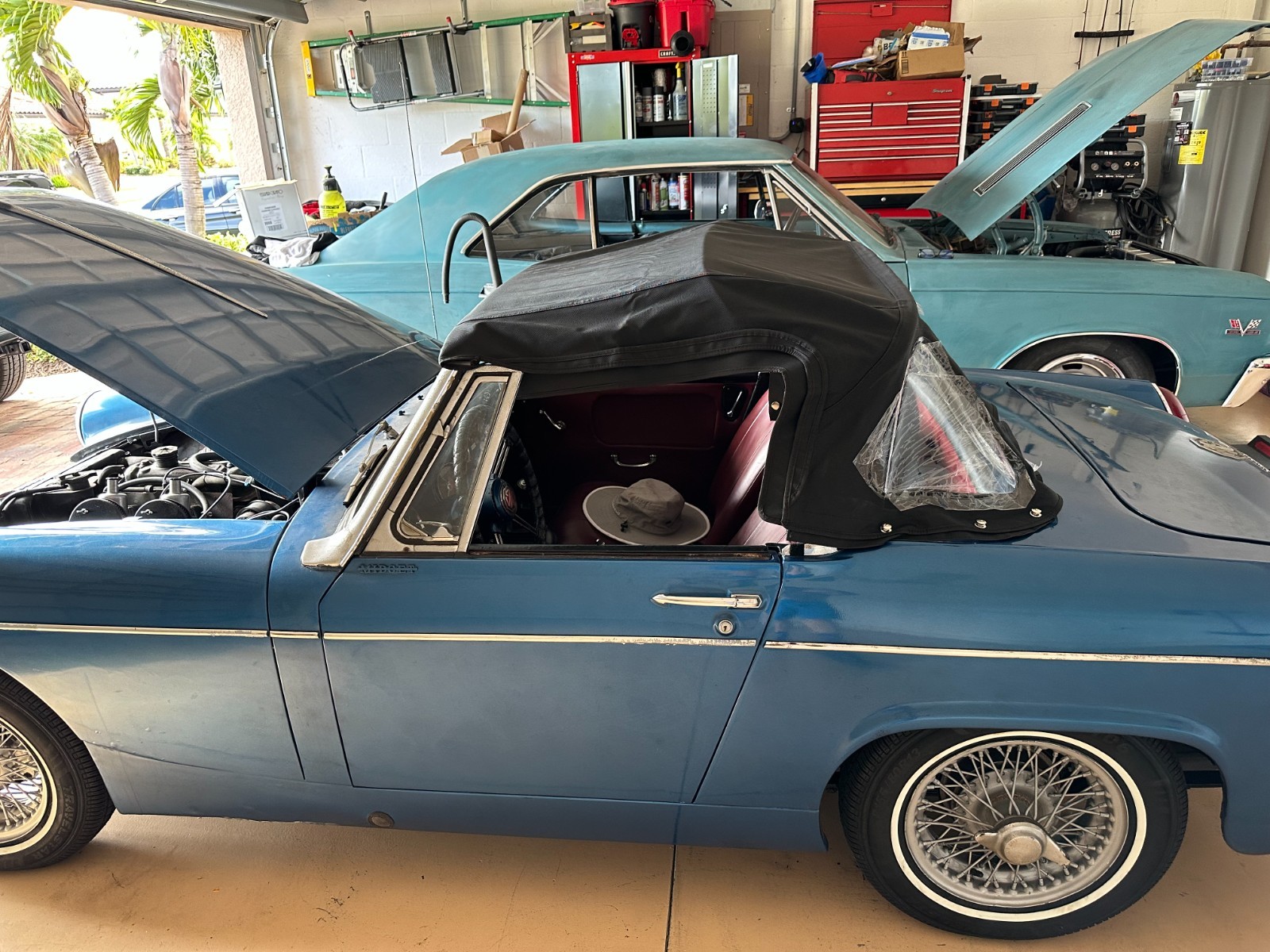 MG-Midget-1966-Convertible-18