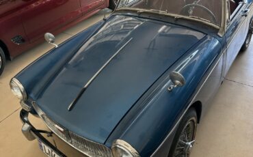 MG-Midget-1966-Convertible-2