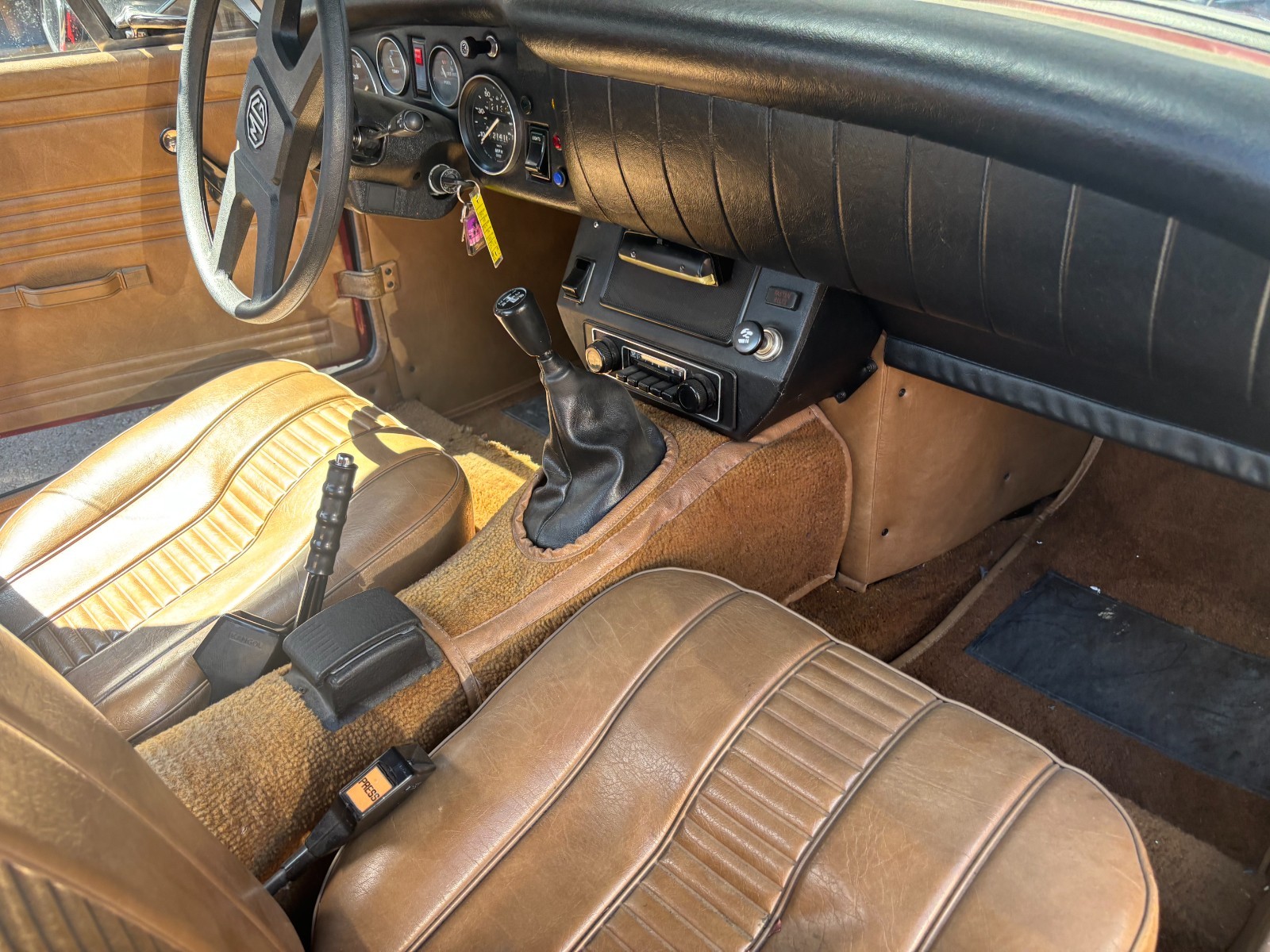 MG-Midget-1979-Convertible-18