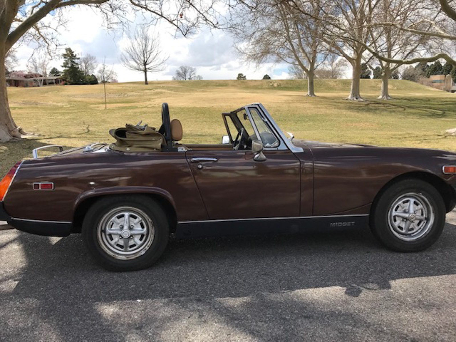 MG-Midget-1979-Convertible-4