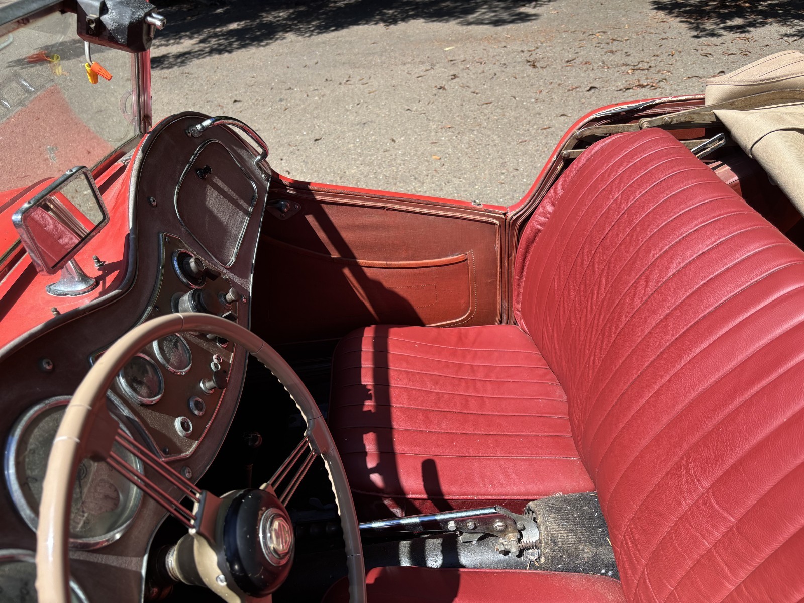 MG-TD-1952-Convertible-8