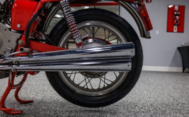 MV-Agusta-750S-1973-10