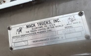 Mac-tri-axle-diesel-1985-19