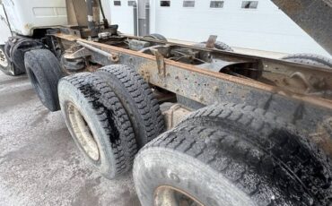 Mac-tri-axle-diesel-1985-9