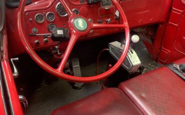 Mack-1959-red-2