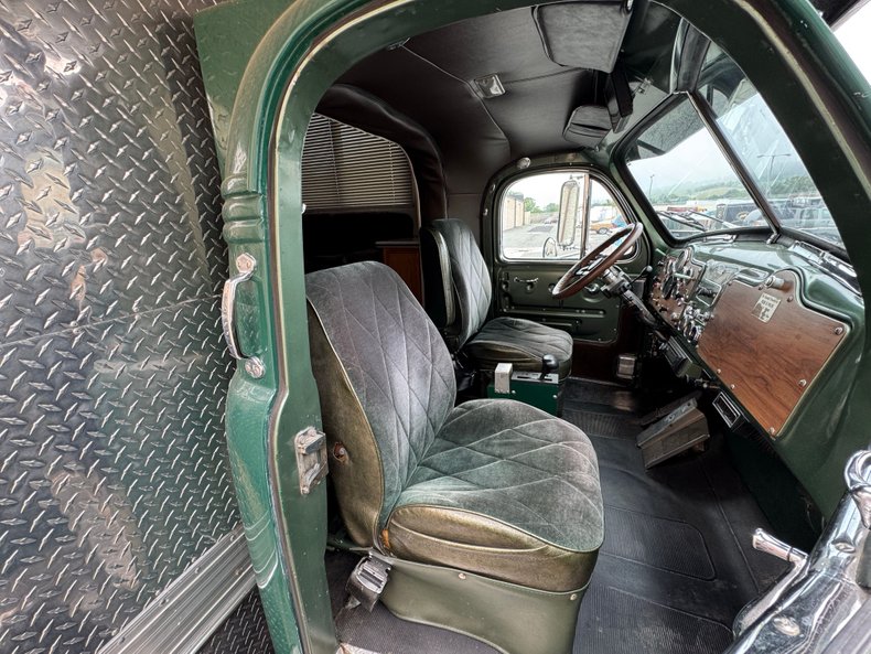 Mack-Other-1962-Mack-Green-Green-28