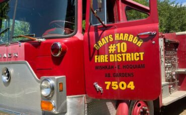 Mack-cf-6-diesel-1971-red-3