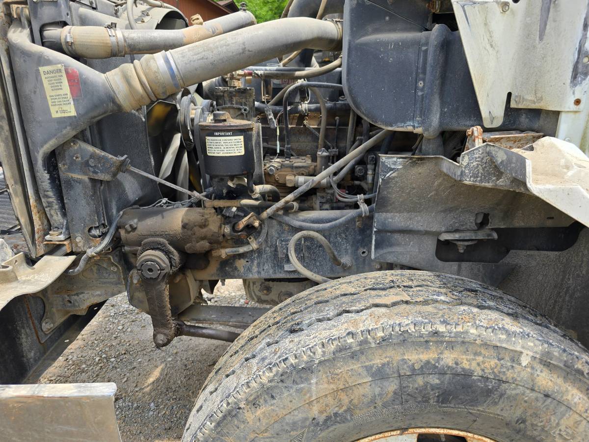 Mack-ch613-diesel-1994-15
