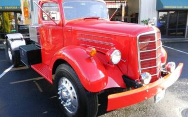 Mack-eqt-1949-red-10