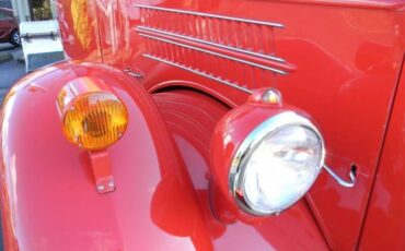 Mack-eqt-1949-red-11