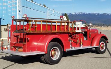 Mack-model-70-1941-red-1