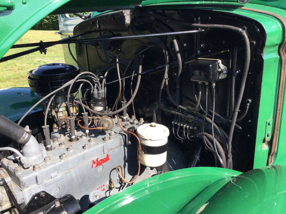 Mack-model-ed-1939-green-9
