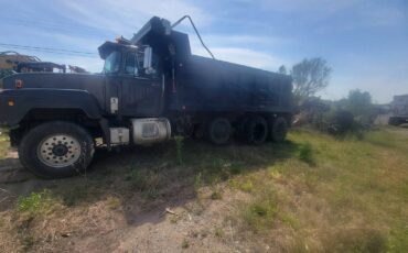 Mack-rd-rd688s-diesel-1994-black-10