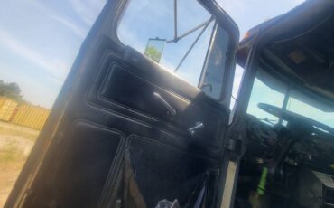Mack-rd-rd688s-diesel-1994-black-7