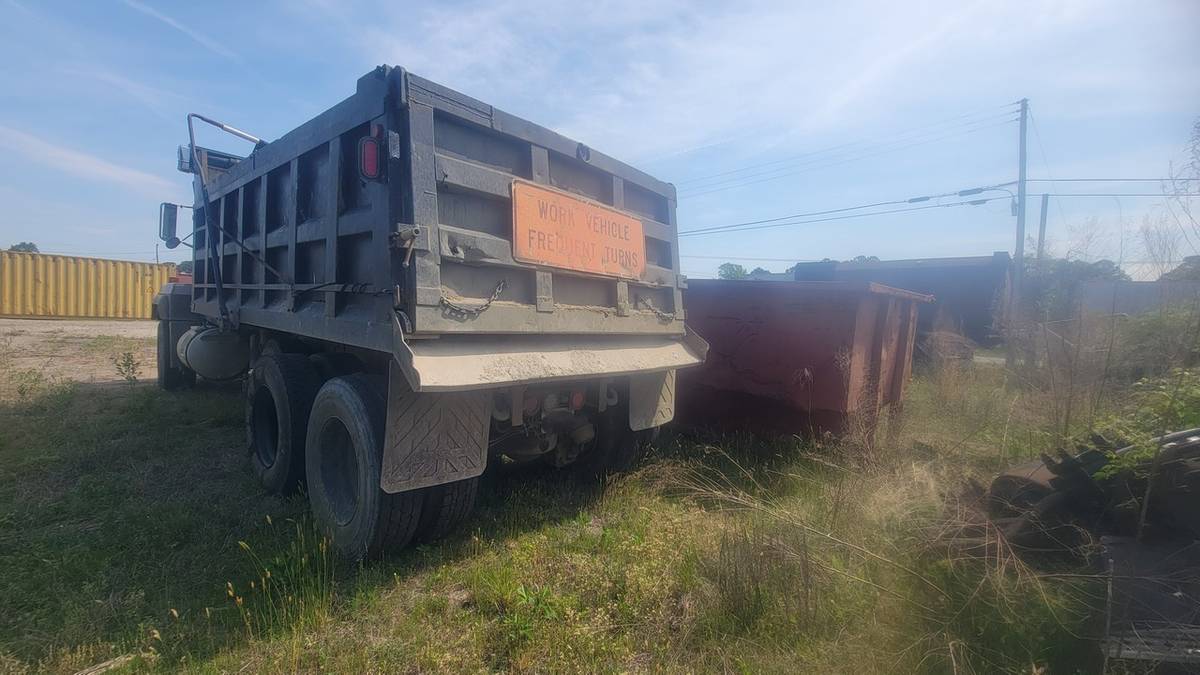 Mack-rd-rd688s-diesel-1994-black-9