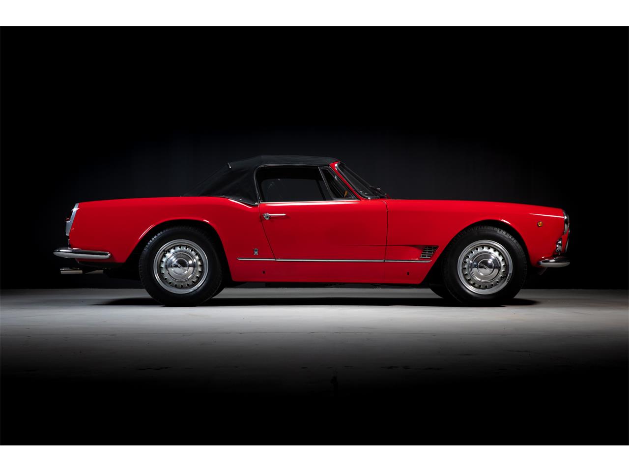 Maserati-3500-gti-spyder-1960-Red-Black-9