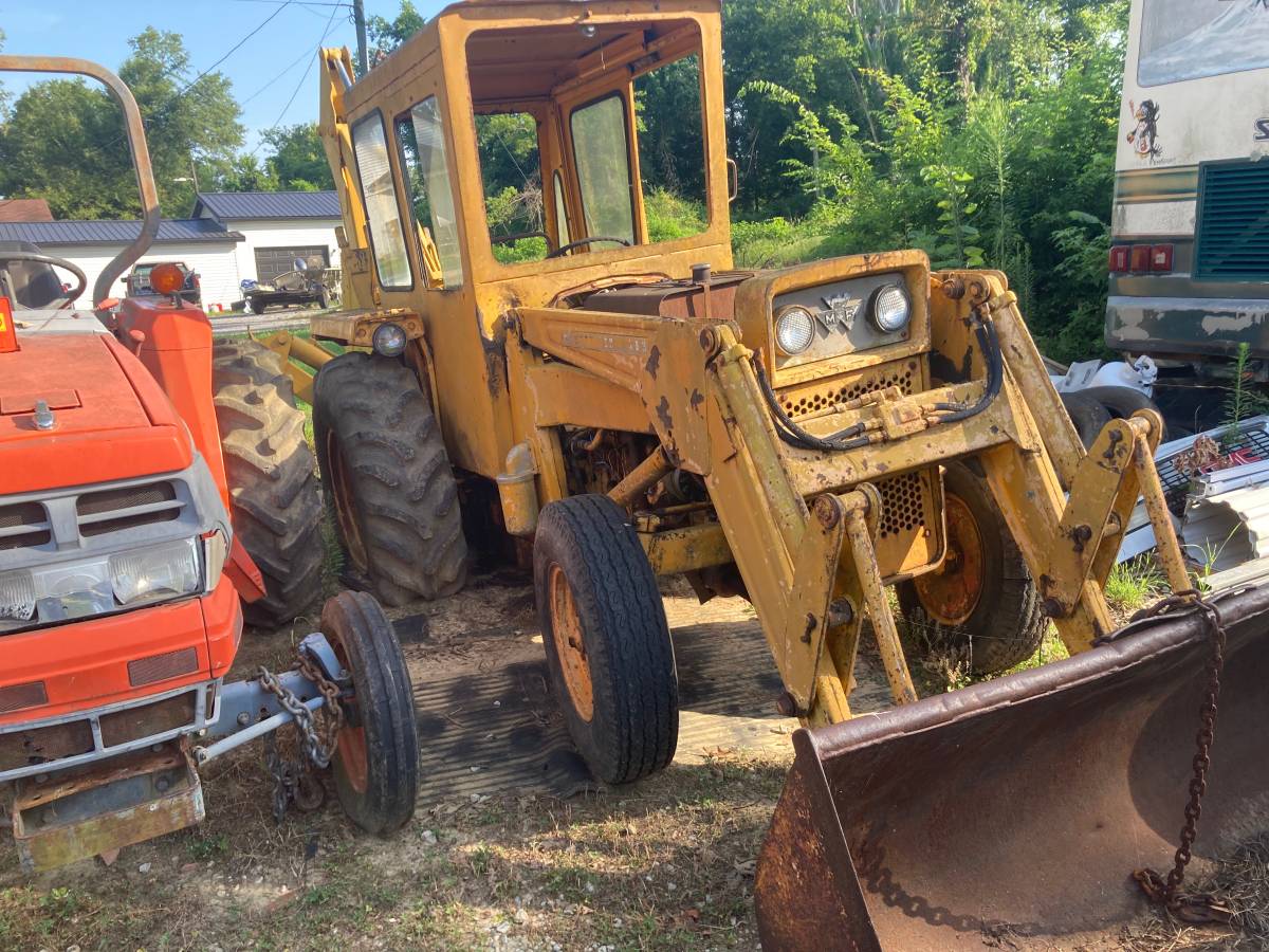 Massey-ferguson-diesel-1972-yellow