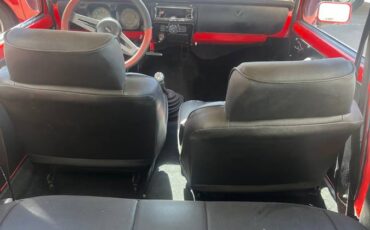 Mazda-1300-wagon-2-door-1971-red-2