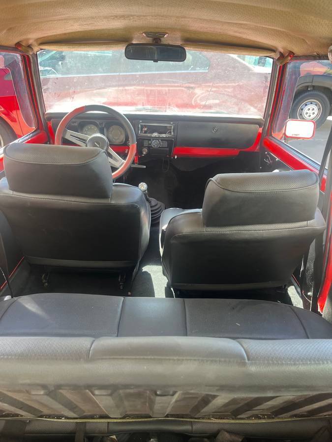 Mazda-1300-wagon-2-door-1971-red-2