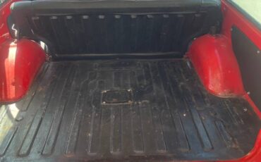 Mazda-1300-wagon-2-door-1971-red-4