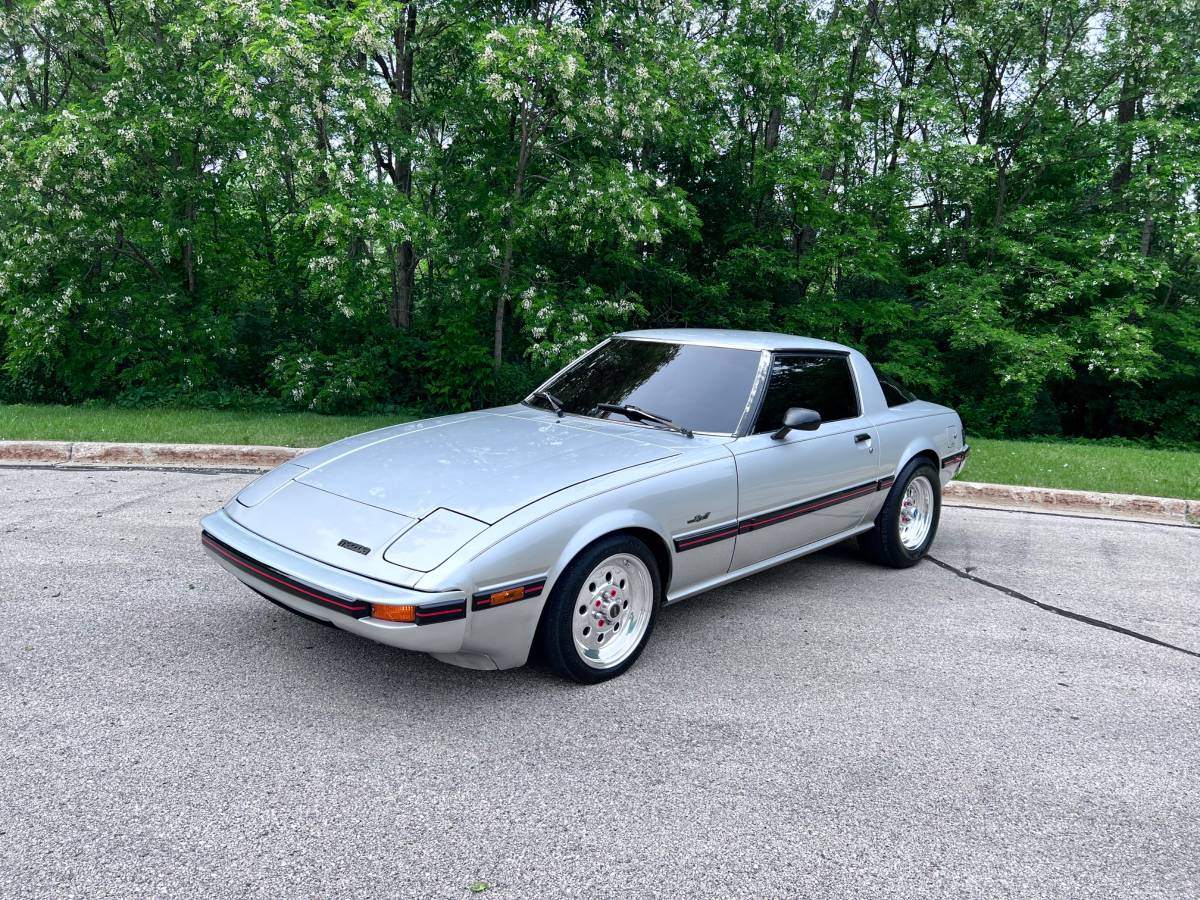 Mazda-1983-6