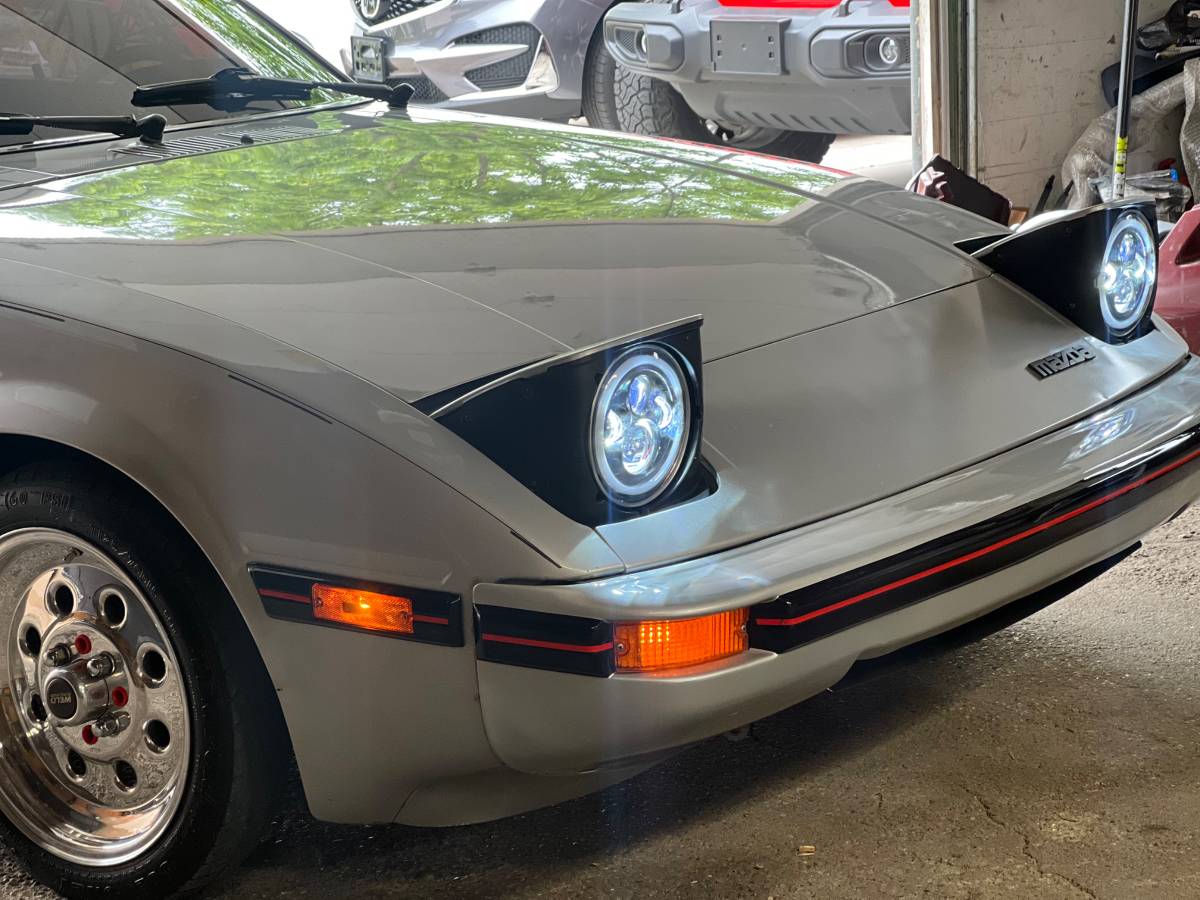 Mazda-1983-8