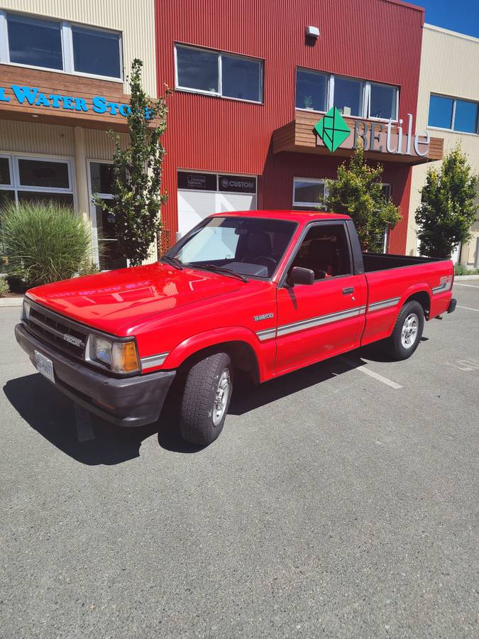 Mazda-1993-red