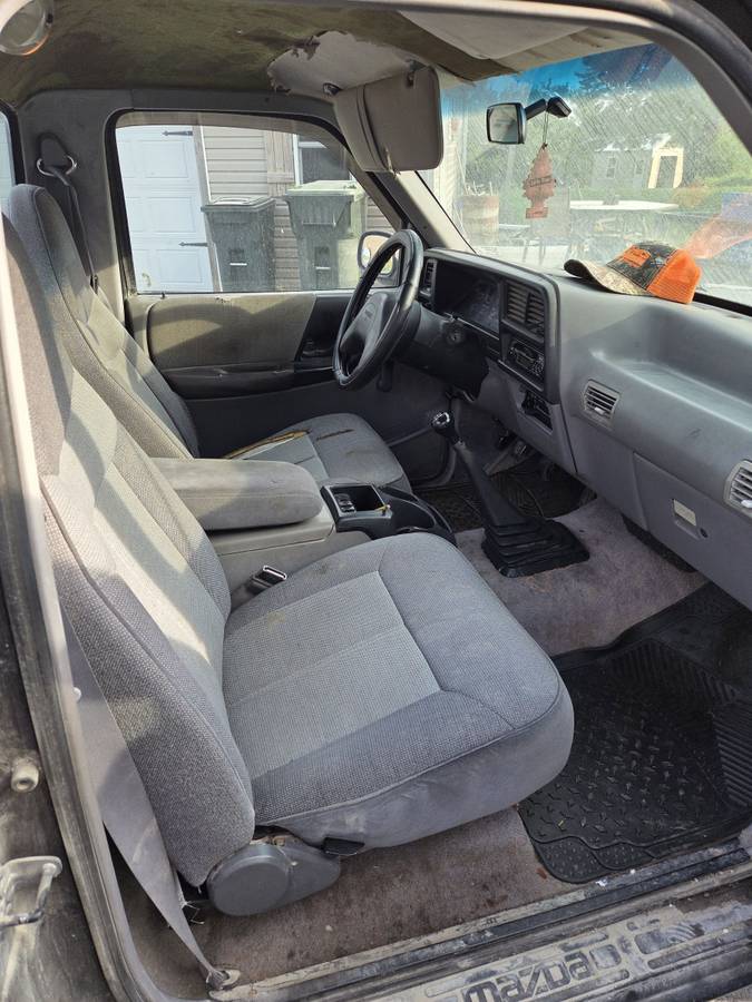 Mazda-1994-black-4