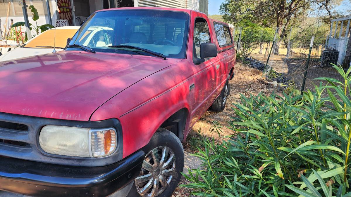 Mazda-1994-red-3