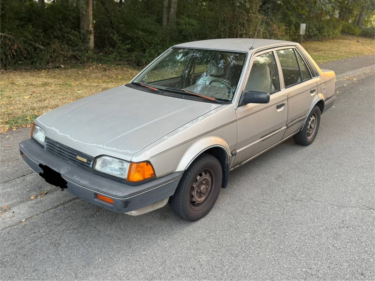Mazda-323-1988-brown-1