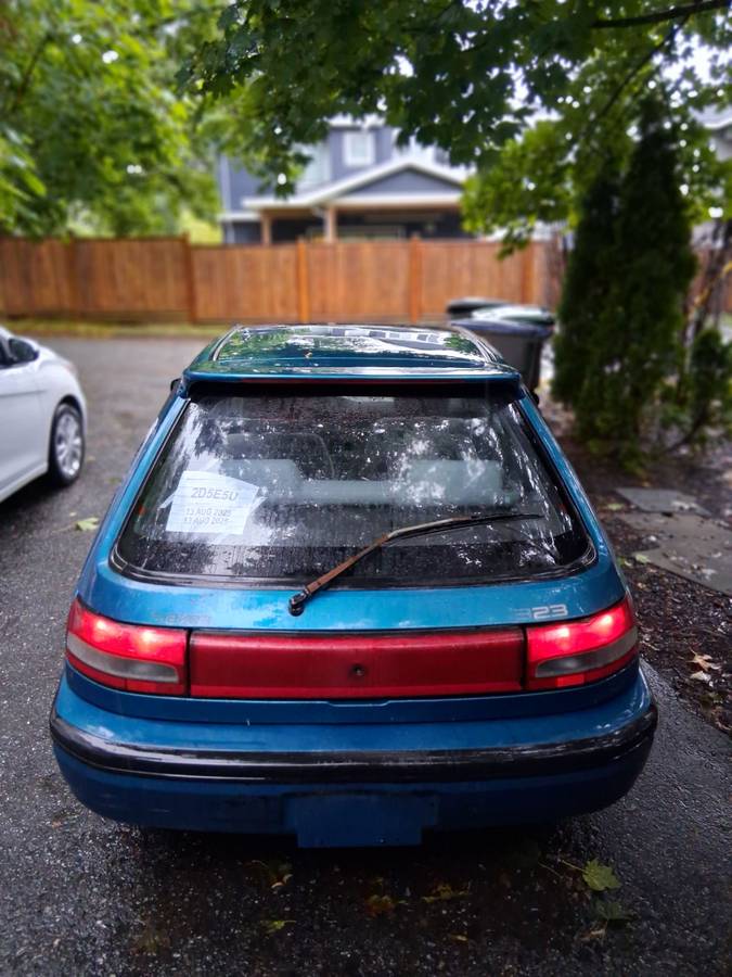 Mazda-323-1993-blue-2