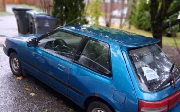 Mazda-323-1993-blue