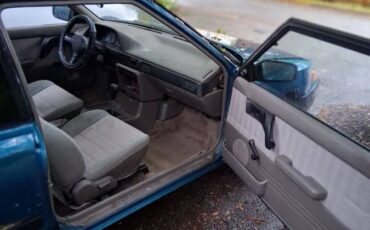 Mazda-323-1993-blue-5