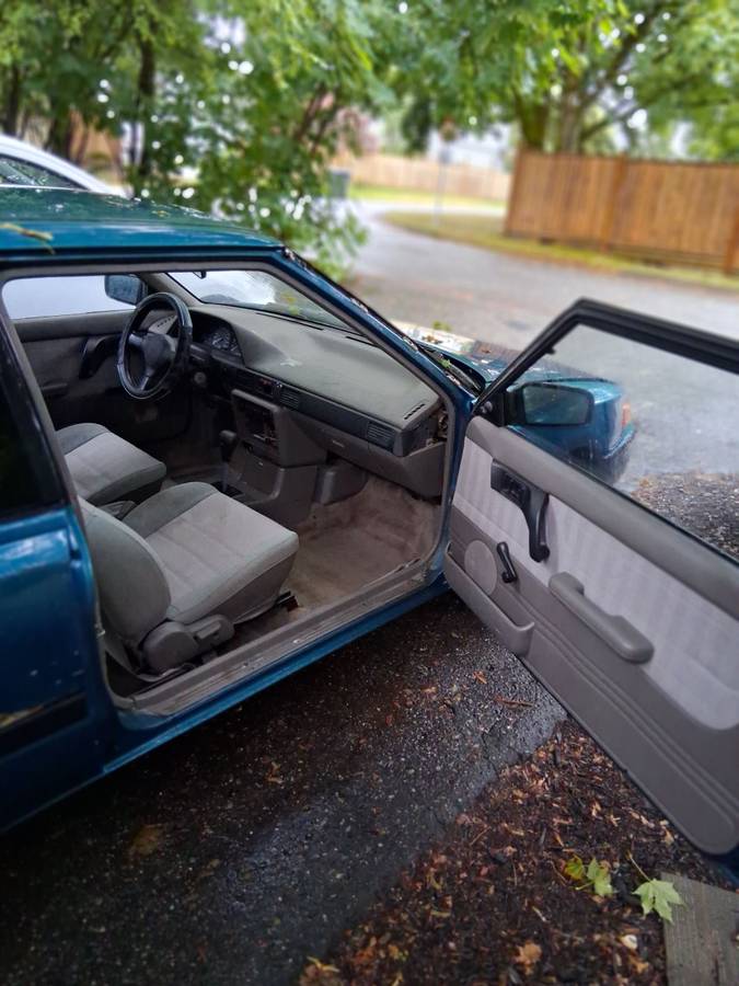 Mazda-323-1993-blue-5