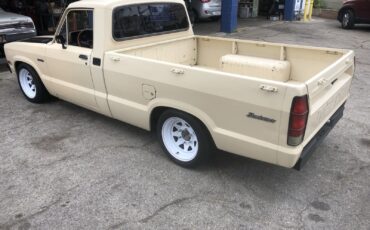 Mazda-B-Series-Pickups-1984-2
