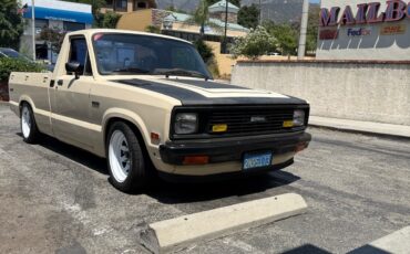 Mazda-B-Series-Pickups-1984-3