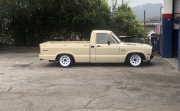 Mazda-B-Series-Pickups-1984