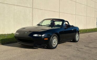 Mazda-MX-5-Miata-1993-Convertible-2